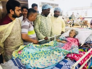 প্রবাসে থেকেও রমা চৌধুরীর পাশে মেয়র