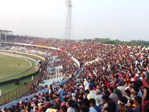 দর্শকের উচ্ছ্বাসে চট্টগ্রামে উৎসব দর্শকের উচ্ছ্বাসে চট্টগ্রামে উৎসব
