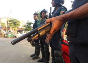 তফসিলের আগেই সতর্ক অবস্থান র্যাব-পুলিশের তফসিলের আগেই সতর্ক অবস্থান র্যাব-পুলিশের