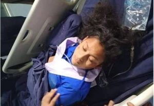 লেগুনার ধাক্কায় ছাত্রী আহত, সড়ক অবরোধ