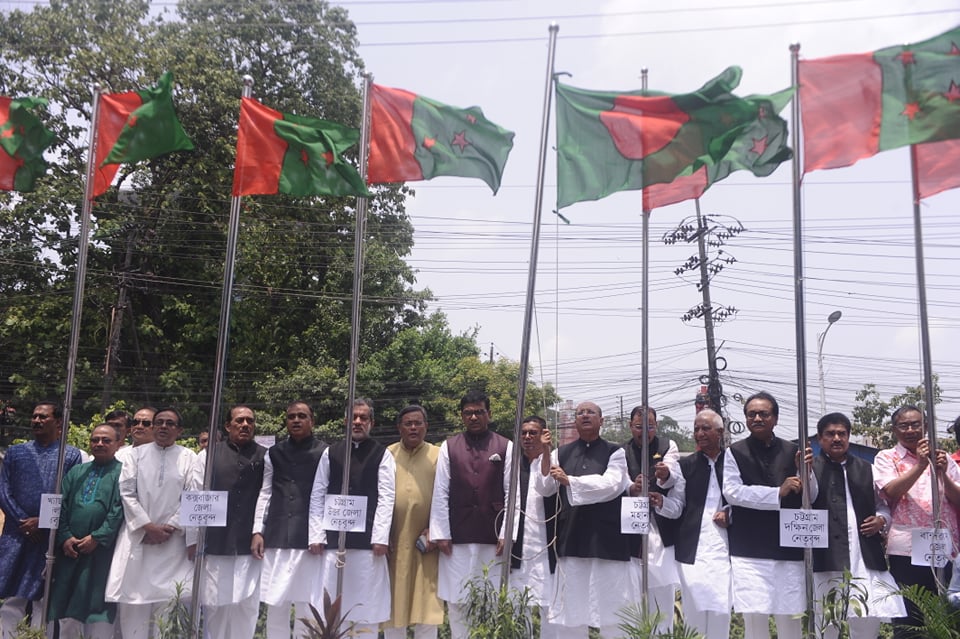 বিএনপি-জামায়াত হলো বিষফোড়া: হানিফ বিএনপি-জামায়াত হলো বিষফোড়া: হানিফ
