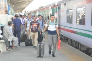 নগরে ফেরা