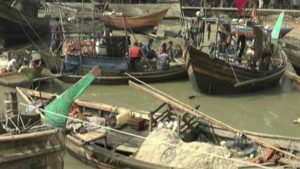 লক্ষ্মীপুরে খাদ্য সহায়তার চাল না পাওয়ায় জেলেদের হতাশা লক্ষ্মীপুরে খাদ্য সহায়তার চাল না পাওয়ায় জেলেদের হতাশা