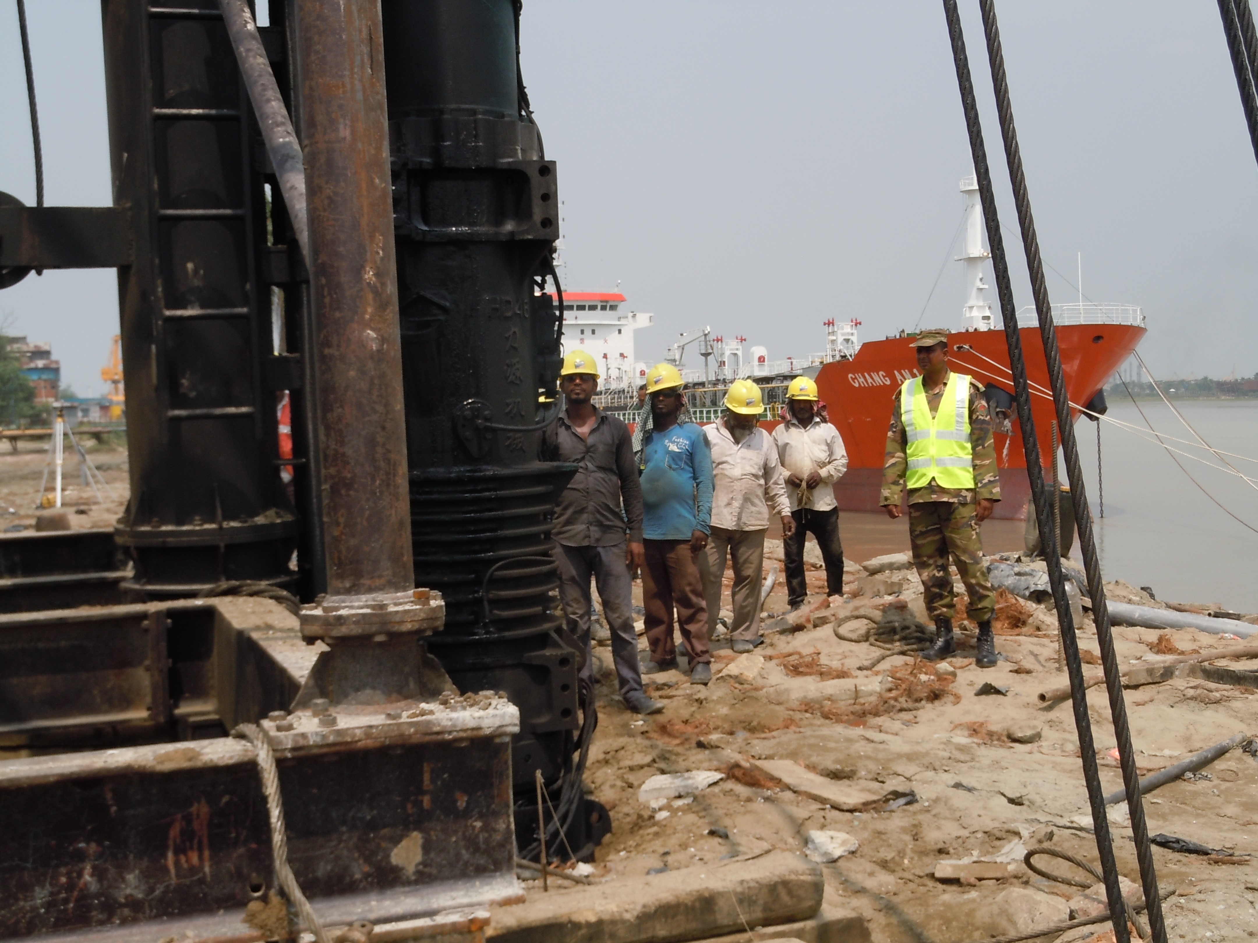 দৃশ্যমান হচ্ছে পতেঙ্গা কনটেইনার টার্মিনাল দৃশ্যমান হচ্ছে পতেঙ্গা কনটেইনার টার্মিনাল