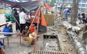 ওয়াসার কারণেই ওয়াসা মোড়ে জলাবদ্ধতা!