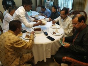 ঈদের দিনে মুক্তিযোদ্ধা মুসার দায়িত্ব নিলেন মেয়র নাছির ঈদের দিনে মুক্তিযোদ্ধা মুসার দায়িত্ব নিলেন মেয়র নাছির