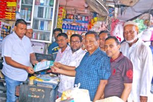 ডেঙ্গু সচেতনতায় বন্দর থানা আ’ লীগের প্রচারণা ডেঙ্গু সচেতনতায় বন্দর থানা আ’ লীগের প্রচারণা