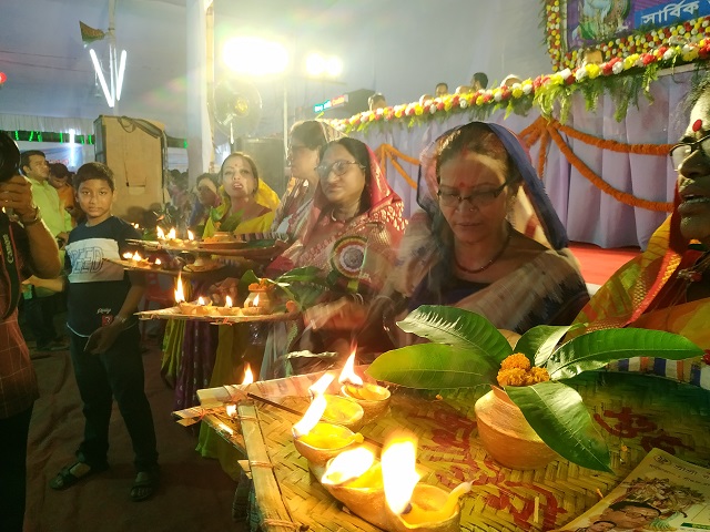 এনজিও কর্তাদের উস্কানিতে ফিরছে না রোহিঙ্গারা: তথ্যমন্ত্রী এনজিও কর্তাদের উস্কানিতে ফিরছে না রোহিঙ্গারা: তথ্যমন্ত্রী