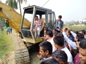 প্রধানমন্ত্রীর নিদের্শনায় বারইপাড়া খাল হবে নান্দনিক: মেয়র নাছির