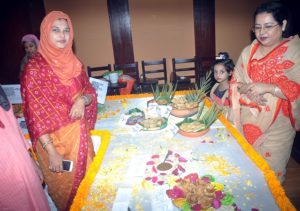 প্রশান্তির পরশ এনে দিতে চট্টগ্রাম প্রেস ক্লাবে পিঠা উৎসব