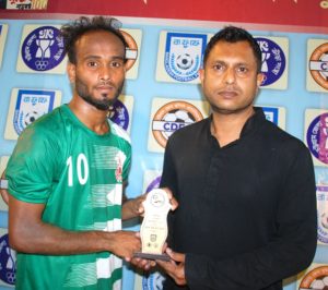 বঙ্গবন্ধু ফুটবল লীগে লাকী স্টার জয়ী বঙ্গবন্ধু ফুটবল লীগে লাকী স্টার জয়ী