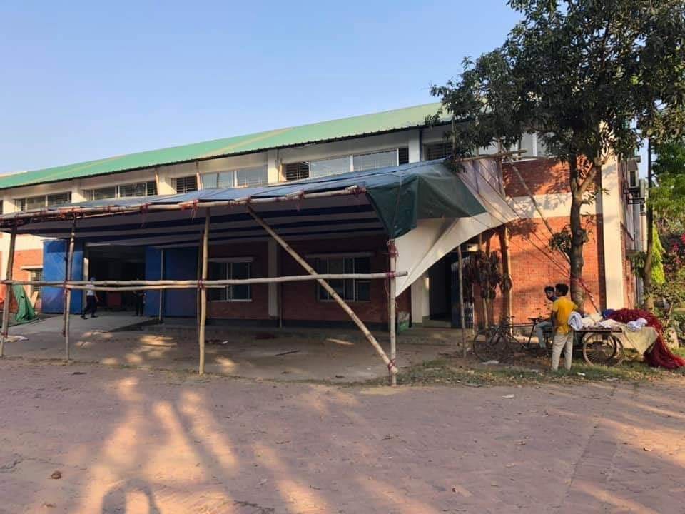 উদ্বোধনের অপেক্ষায় ২০ দিনে তৈরি করোনা হাসপাতাল উদ্বোধনের অপেক্ষায় ২০ দিনে তৈরি করোনা হাসপাতাল