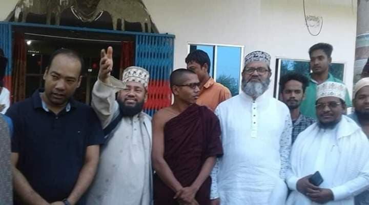 মোবাইল দোকানের সেলসম্যান থেকে প্রভাবশালী ভিক্ষু!