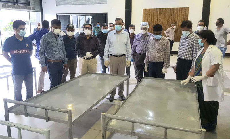 করোনাযুদ্ধে গণমানুষের পাশে আ জ ম নাছির করোনাযুদ্ধে গণমানুষের পাশে আ জ ম নাছির