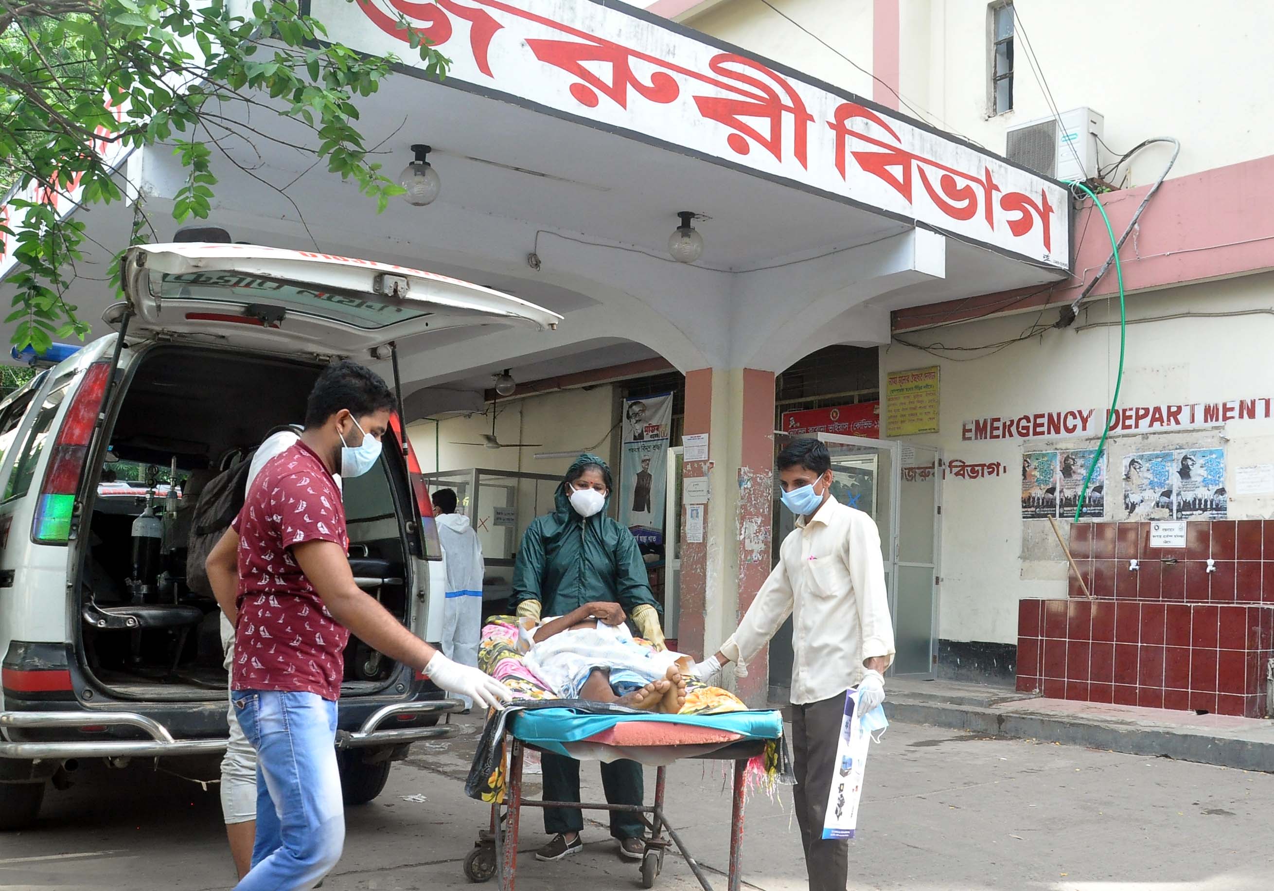 একটু শ্বাস নেওয়ার আশায়