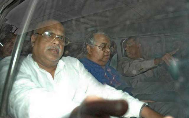 নাসিমের ওপর অত্যাচার-নির্যাতনের কিছু ছবি নাসিমের ওপর অত্যাচার-নির্যাতনের কিছু ছবি