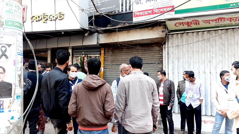 ভোট উৎসবে তারুণ্য