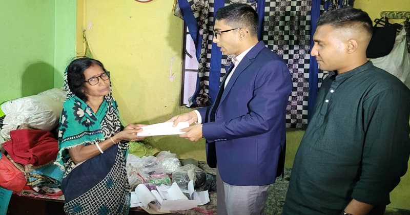 ডিসি,অসহায়,গীতা, স্বস্তি, হাসি